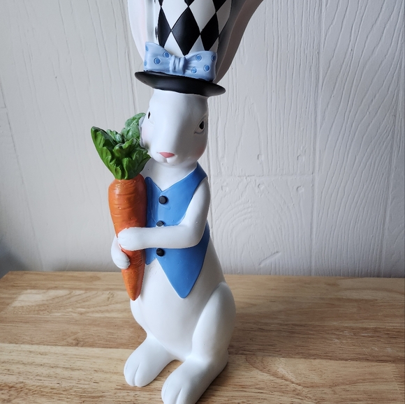 SOLD Raz Imports "Dapper Rabbit" Figurine - Picture 2 of 6